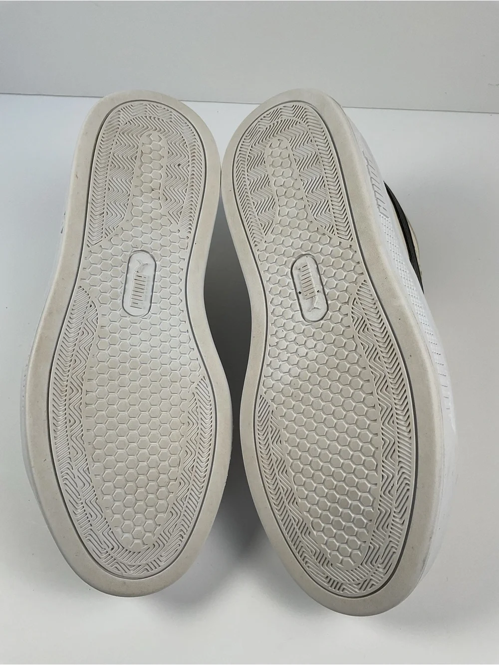 Puma Smash Platform V3 Women Sneakers Cream Black Size 8 Casual Shoes - Picture 9 of 10